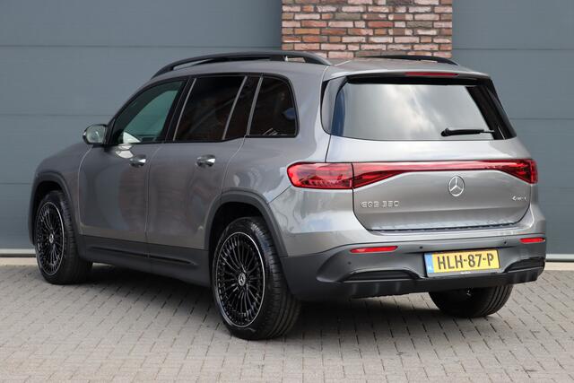 Mercedes-Benz EQB 350 4MATIC AMG Line 71 kWh | Facelift | Distronic | Burmester | Memory | HUD | Trekhaak | Panoramadak | Verwarmd Stuurwiel | Keyless Go | Vario-achterbank |