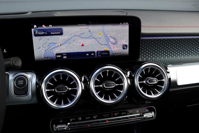 Mercedes-Benz EQB 350 4MATIC AMG Line 71 kWh | Facelift | Distronic | Burmester | Memory | HUD | Trekhaak | Panoramadak | Verwarmd Stuurwiel | Keyless Go | Vario-achterbank |