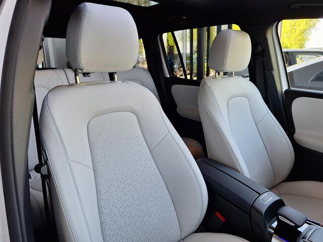 Mercedes-Benz EQB 350 4MATIC Edition 1 | Grijs Leder | Panormadak | Achteruitrijcamera | Stoelverwarming | Sfeerverlichting | Elektrische achterklep