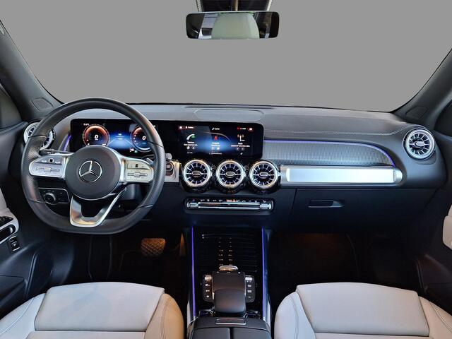 Mercedes-Benz EQB 350 4MATIC Edition 1 | Grijs Leder | Panormadak | Achteruitrijcamera | Stoelverwarming | Sfeerverlichting | Elektrische achterklep