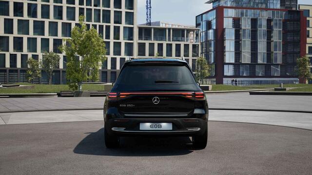 Mercedes-Benz EQB 250+ Luxury Line LIMITED