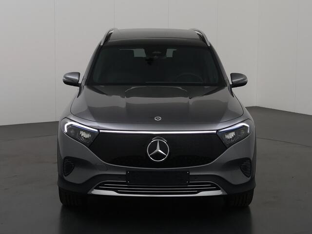 Mercedes-Benz EQB 250+ Luxury Line 71 kWh | Panoramadak | Sfeerverlichting | Stoelverwarming | Parkeercamera | Adaptieve Cruise Control* |