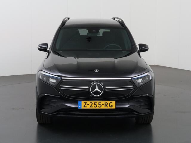 Mercedes-Benz EQB 250+ AMG-line | Apple Carplay | Dodehoek assistent | 20 inch Multispaaks | Sfeerverlichting | Stoelverwarming | Elektrische Achterklep |