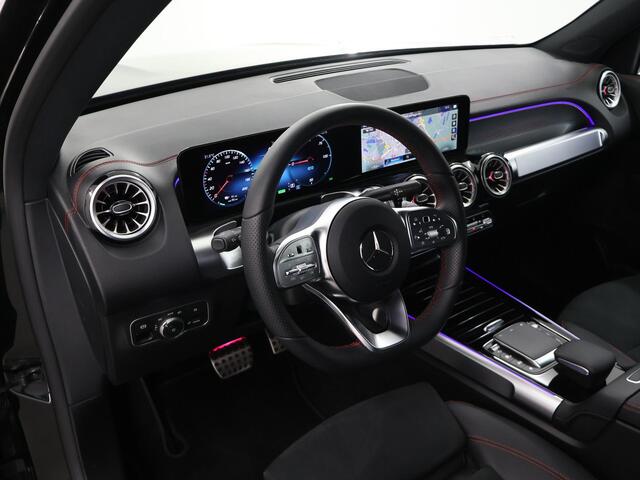 Mercedes-Benz EQB 250+ AMG-line | Apple Carplay | Dodehoek assistent | 20 inch Multispaaks | Sfeerverlichting | Stoelverwarming | Elektrische Achterklep |