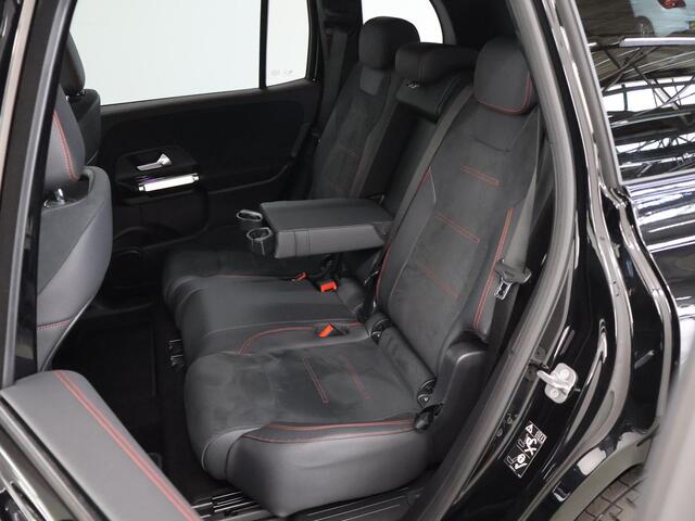 Mercedes-Benz EQB 250+ AMG-line | Apple Carplay | Dodehoek assistent | 20 inch Multispaaks | Sfeerverlichting | Stoelverwarming | Elektrische Achterklep |