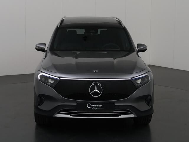 Mercedes-Benz EQB 250+ Luxury Line 71 kWh | Panoramaschuifdak | Stoelverwarming | Parktronic | Premium pakket |