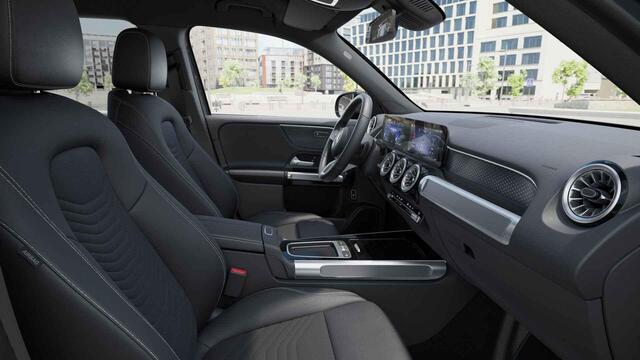 Mercedes-Benz EQB 250+ Business Line 71 kWh | 7 zits | Getint glas |