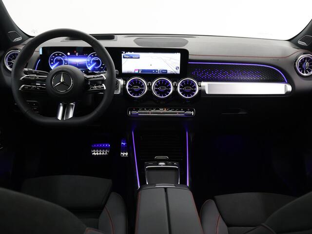 Mercedes-Benz EQB 250+ Business Solution AMG 71 kWh | Premium Plus Pakket | Panoramadak | Burmester | Night Pakket | Head-up Display | Trekhaak | 20" AMG-velgen |