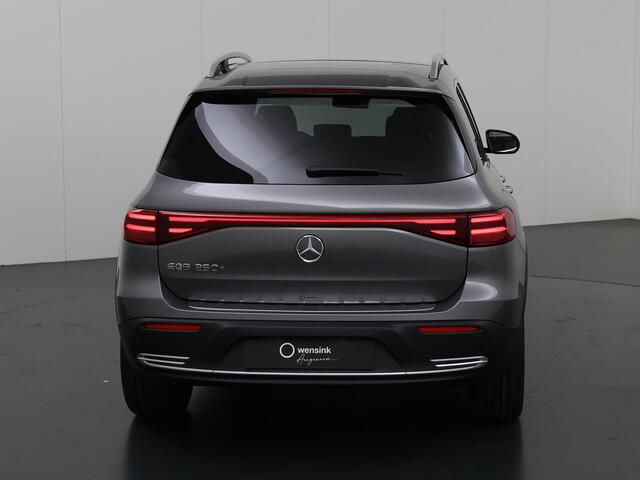 Mercedes-Benz EQB 250+ Luxury Line 71 kWh | Panoramaschuifdak | 19" LM velgen | Getint Glas | 360 camera | Winterpakket | Stuurverwarming |