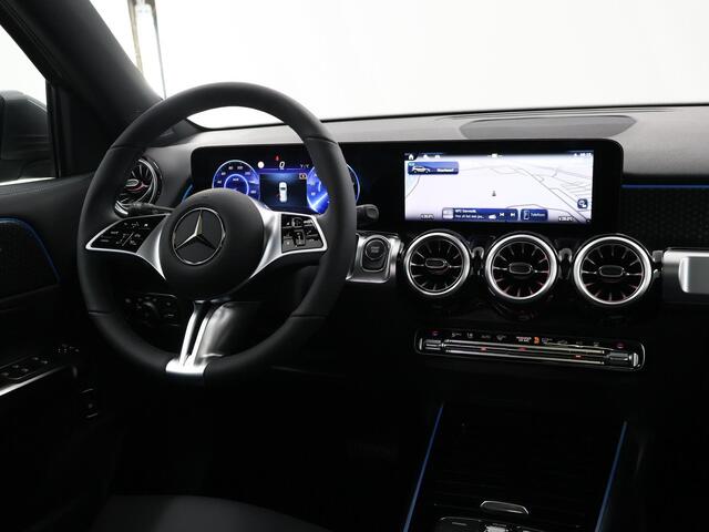 Mercedes-Benz EQB 250+ Luxury Line 71 kWh | Panoramaschuifdak | 19" LM velgen | Getint Glas | 360 camera | Winterpakket | Stuurverwarming |