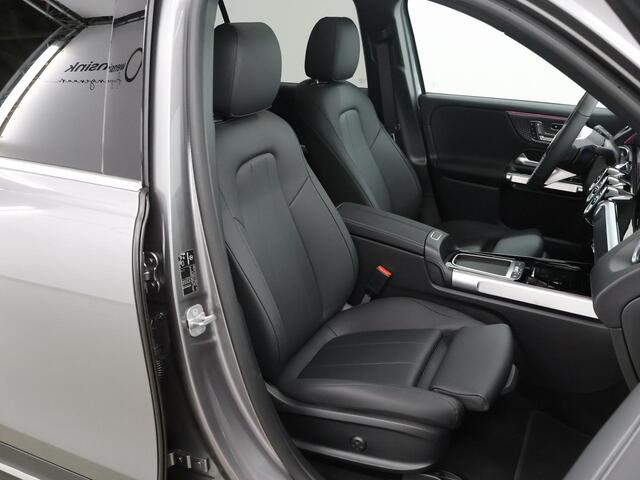 Mercedes-Benz EQB 250+ Luxury Line 71 kWh | Panoramaschuifdak | 19" LM velgen | Getint Glas | 360 camera | Winterpakket | Stuurverwarming |