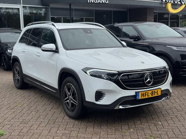 Mercedes-Benz EQB 250+ Luxury Line 71 kWh / Camera / Apple CarPlay / Half leder / Keyless / 18'' / Navigatie / DAB / Dodehoek / Cruise Control