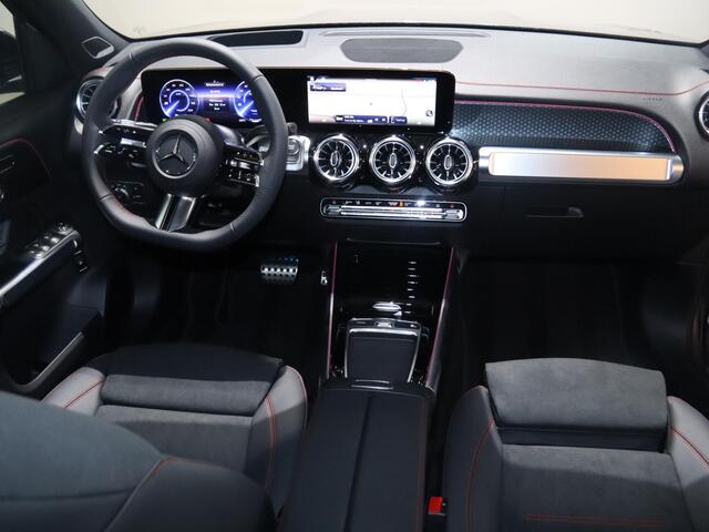 Mercedes-Benz EQB 250+ Business Solution AMG 71 kWh | Panoramaschuifdak | Dodehoekassistent | DAB+ | Led-Koplampen | 360° camera |