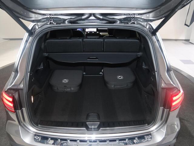 Mercedes-Benz EQB 250+ Business Solution AMG 71 kWh | Panoramaschuifdak | Dodehoekassistent | Led-Koplampen | Head-Up | Burmester |
