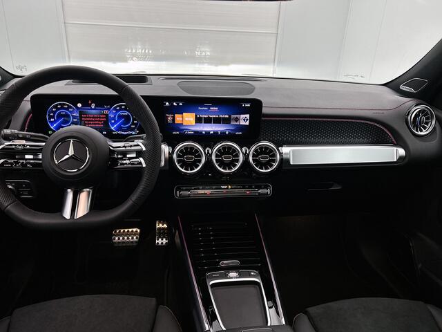Mercedes-Benz EQB 250+ Business Solution AMG 7p. 71 kWh | Derde zitrij | Nightpakket | Augmented Reality navigatie | Head-up display | Panoramaschuifdak | Smartphone integratie | Memorypakket | 360°-camera |