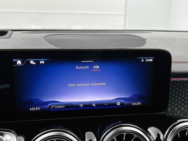 Mercedes-Benz EQB 250+ Business Solution AMG 7p. 71 kWh | Derde zitrij | Nightpakket | Augmented Reality navigatie | Head-up display | Panoramaschuifdak | Smartphone integratie | Memorypakket | 360°-camera |