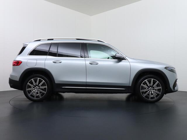 Mercedes-Benz EQB 250+ Business Solution AMG 71 kWh Accu | Memorystoelen | Apple Carplay & Android Auto | Panorama - Schuifdak | Head-Up Display | 360° Camera | Trekhaak Wegklapbaar | Burmester Surround Sound