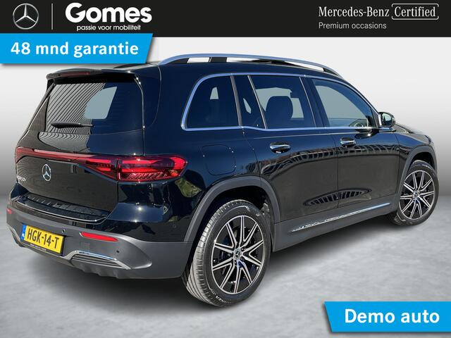 Mercedes-Benz EQB 250+ AMG | Panoramadak | Dodehoekassistent | Donkergetint Glas Achter | Apple CarPlay | Android Auto | Advanced Sound System | Sfeerverlichting | Stoelverwarming | Verschuifbare Achterstoelen | Elektrisch Inklapbare Buitenspiegels