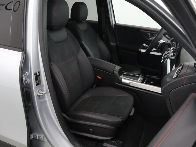 Mercedes-Benz EQB 250+ Business Solution AMG 71 kWh | Panoramaschuifdak | Dodehoekassistent | DAB+ | Led-Koplampen | 360° camera |