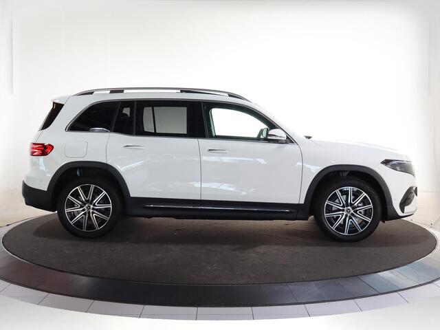 Mercedes-Benz EQB 250+ Business Solution AMG 71 kWh | Panoramadak | Trekhaak | Burmester | Memory stoelen | Head-up display | Sfeerverlichting | Winter pakket |