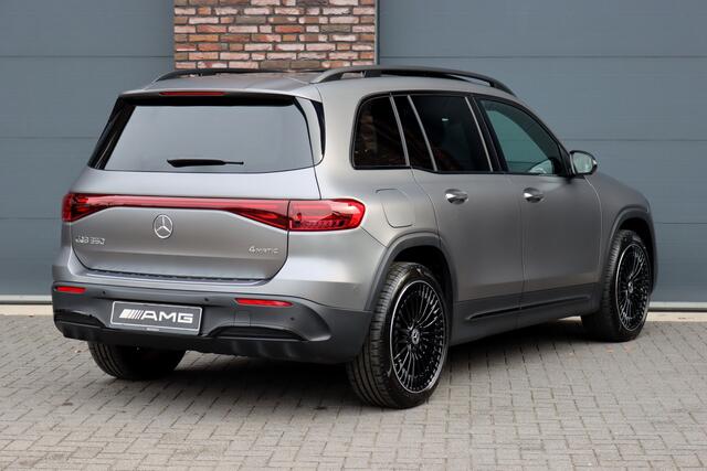 Mercedes-Benz EQB 350 4MATIC AMG Line 71 kWh | 40.500,- Netto | Distronic | Memory | HUD | Verwarmd Stuurwiel | Trekhaak | Burmester | Panoramadak | Keyless Go | Surround Camera | Vario-Achterbank |