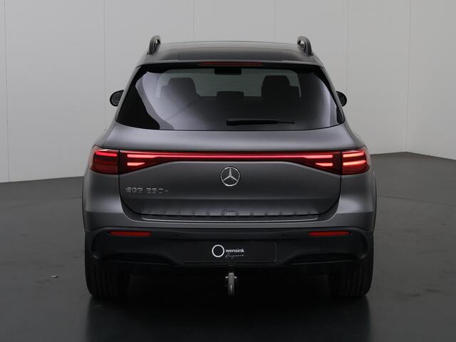 Mercedes-Benz EQB 250+ AMG Line 71 kWh | Panoramaschuifdak | Trekhaak | 360°-camera | Dodehoekassistent | Stoelverwarming voor |