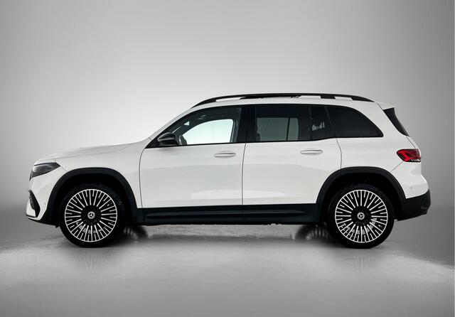 Mercedes-Benz EQB 300 4-MATIC AMG-Line | Night pakket | Panorama Schuifdak | Distronic Adapt Cruise | Sfeerverlichting |Advanced sound system | Inclusief 24 maanden Mercedes-Benz Certified garantie voor Europa.