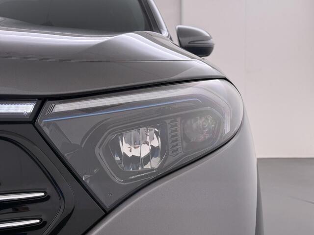 Mercedes-Benz EQB 250 AMG Line 67 kWh Sfeerverlichting | Stoelverwarming | Navigatie |