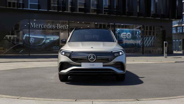 Mercedes-Benz EQB 300 4MATIC AMG Line | Panorama-schuifdak | Elec voorstoelen | Rijassistentiepakket | 19" AMG velgen | Apple carplay