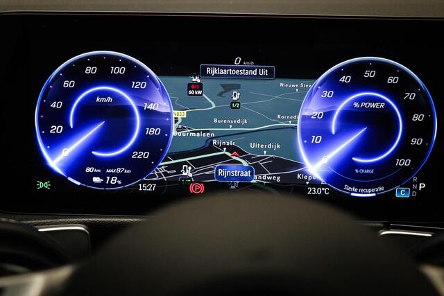 Mercedes-Benz EQB 250+ Luxury Line LIMITED 7p. 71 kWh | SOH 99% | PANORAMADAK | STOELVERWARMING | CAMERA | 19"