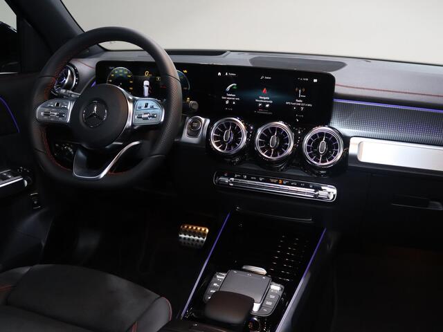 Mercedes-Benz EQB 300 4MATIC AMG Line | 7-persoons | Night | Memory | Panoramadak | Headup | Rijassistentiepakket |