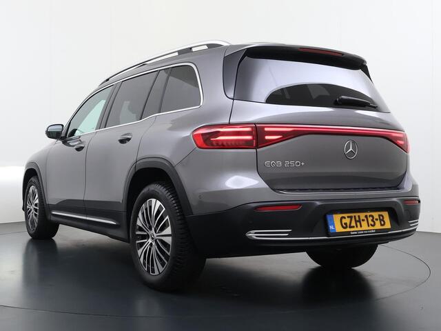 Mercedes-Benz EQB 250+ Business Line 7p. 71 kWh | Pano | Apple Carplay/Android Auto | Dodehoekdetectie