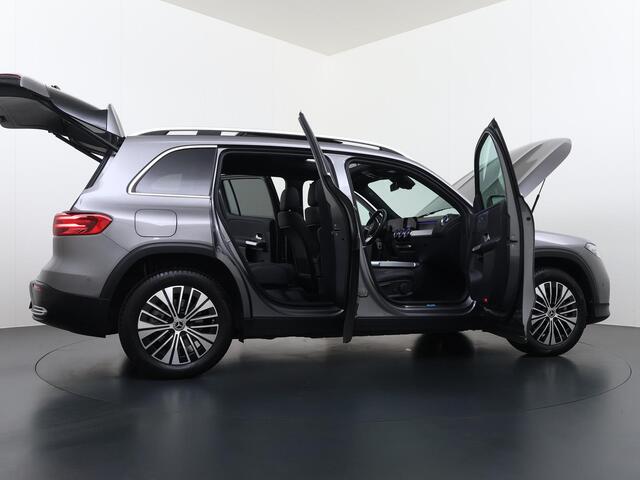 Mercedes-Benz EQB 250+ Business Line 7p. 71 kWh | Pano | Apple Carplay/Android Auto | Dodehoekdetectie