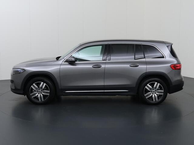Mercedes-Benz EQB 250+ Luxury Line 71 kWh | Getint glas | Winter pakket | Achteruitrijcamera |