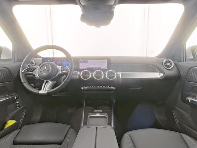 Mercedes-Benz EQB 250+ Progressive 71 kWh Trekhaak | Distronic | 19 Inch velgen | Autom Airco | Parkeerpakket met achteruitrijcamera. Inclusief 24 maanden MB Certified garantie voor Europa.