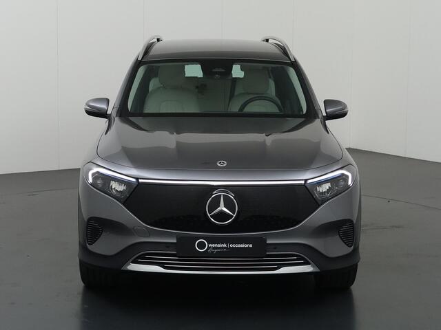 Mercedes-Benz EQB 300 4MATIC Luxury Line 67 kWh | Beige bekleding | Winter pakket | Achteruitrijcamera |