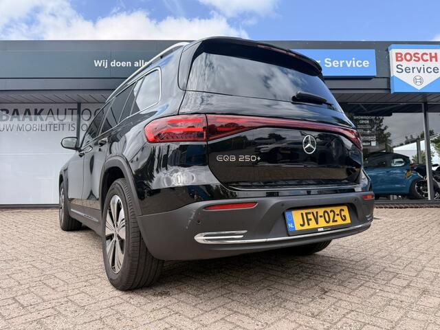 Mercedes-Benz EQB 250+ Business Sol