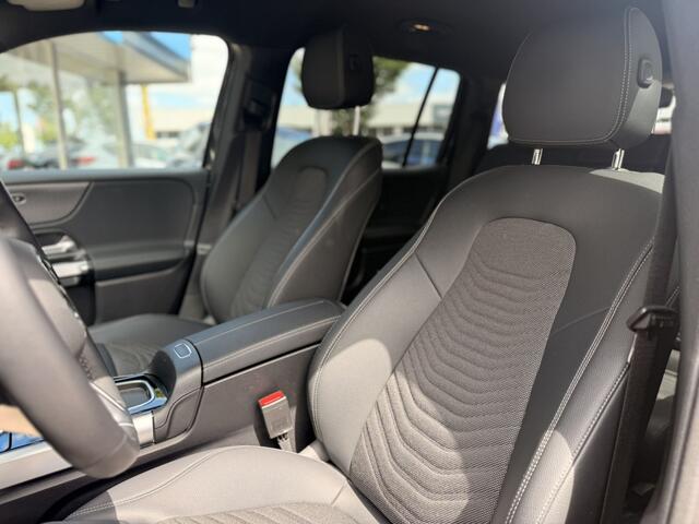 Mercedes-Benz EQB 250+ Business Sol