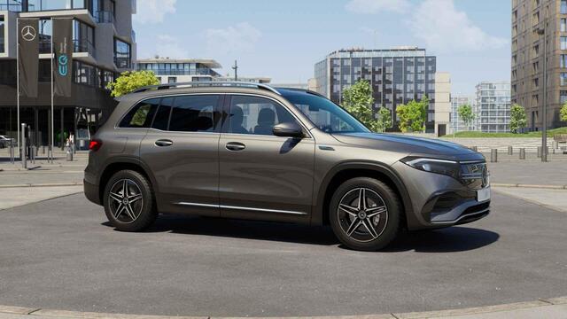 Mercedes-Benz EQB 300 4MATIC AMG Line 67 kWh | Premium pakket | Panoramadak | Apple carplay | Sfeerverlichting | Led Koplampen |