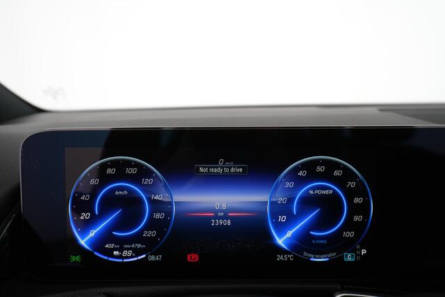 Mercedes-Benz EQB 250+ Business Line 71 kWh Panorama Schuif Kanteldak | Ledkoplampen | EASY PACK achterklep | Parkeerpakket met achteruitrijcamera. Inclusief 24 maanden MB Certified garantie voor Europa.