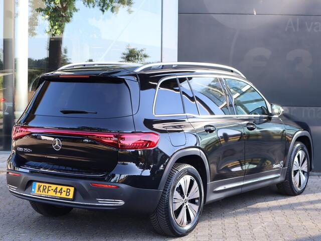 Mercedes-Benz EQB 250+ Essential Line 71 kWh l Trekhaak l Stoelverwarming l Achteruitrij camera