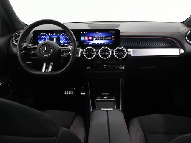 Mercedes-Benz EQB 250+ AMG Line 71 kWh | Apple carplay | Night pakket | Stoelverwarming |
