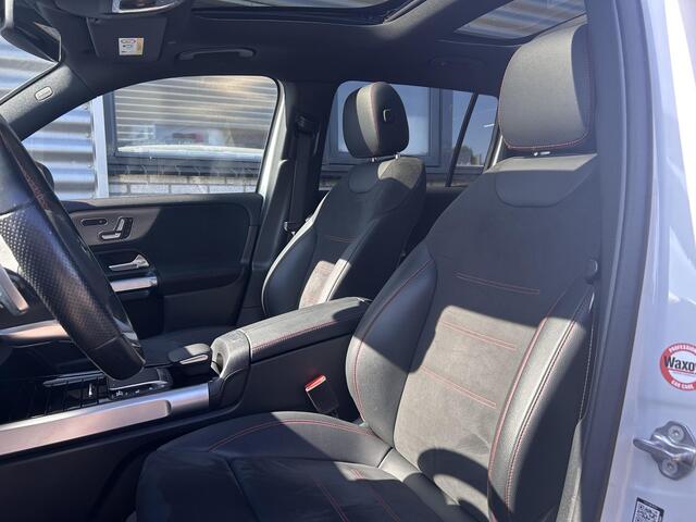 Mercedes-Benz EQB 300 4MATIC AMG Line 7p. 67 kWh | Panoramadak | Apple Carplay & Android Auto | Cruise Control