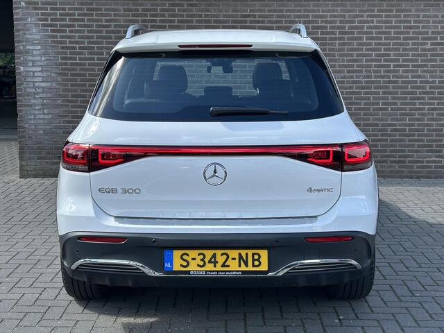Mercedes-Benz EQB 300 4MATIC AMG Line | Panoramadak | | Cruise Control | Achteruitrijcamera