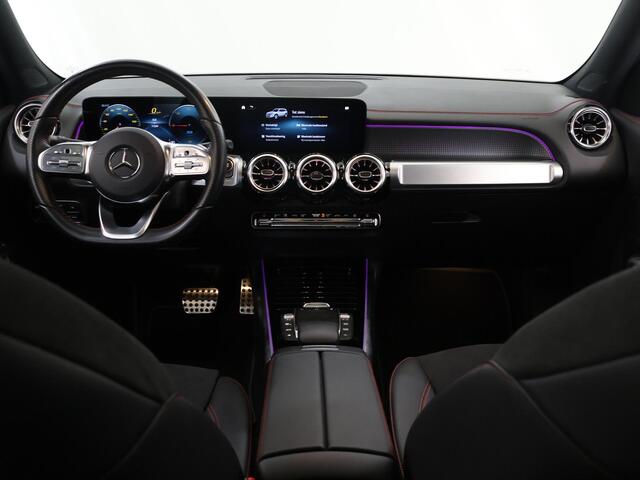 Mercedes-Benz EQB 300 4MATIC AMG Line 67 kWh | Premium pakket | Panoramadak | Apple carplay | Sfeerverlichting | Led Koplampen |