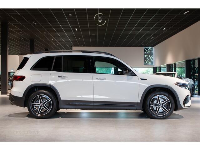 Mercedes-Benz EQB 300 4MATIC AMG 67 kWh 7-persoons|Night|Keyless|Verw-stln|Cruise|360°|Panorama|HUD|Sfeer|Nieuwprijs €74.626