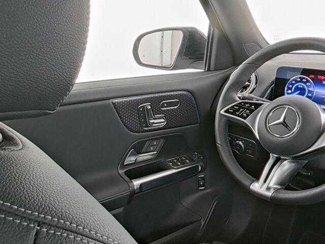 Mercedes-Benz EQB 250+ Business Line 71 kWh