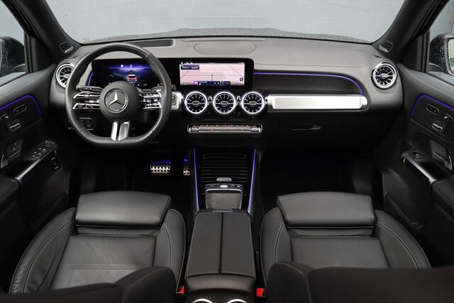 Mercedes-Benz EQB 350 4MATIC AMG Line 71 kWh | Panoramadak | Leder | Memory | Burmester | HUD | Trekhaak | Surround Camera | Verwarmd Stuurwiel | Night Pakket | Augmented Reality |