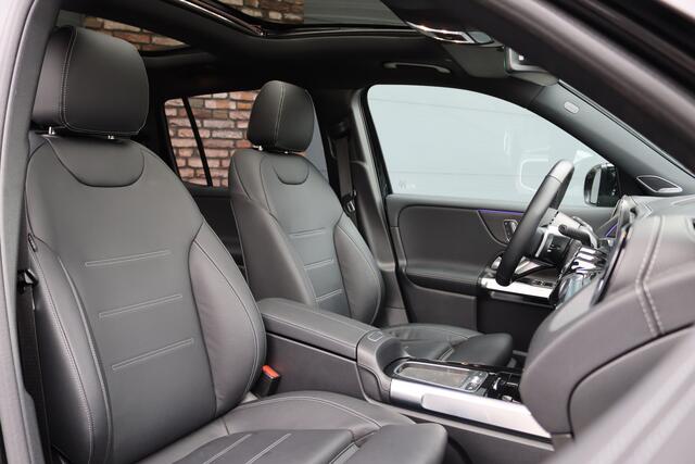 Mercedes-Benz EQB 350 4MATIC AMG Line 71 kWh | Panoramadak | Leder | Memory | Burmester | HUD | Trekhaak | Surround Camera | Verwarmd Stuurwiel | Night Pakket | Augmented Reality |