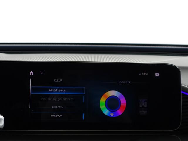Mercedes-Benz EQC 400 4MATIC Premium Plus 80 kWh- Schuifdak, Memory Seats, Burmester Audio, Elek Trekhaak, 360 Camera, Head Up